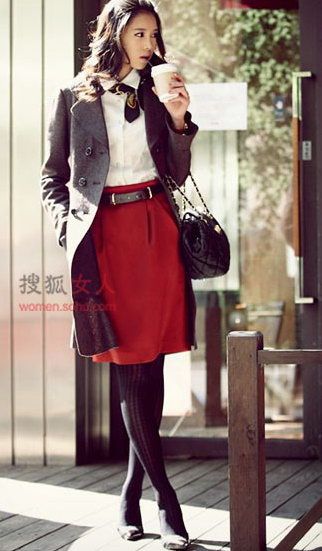 超显瘦西装外套 韩国今秋最受美女追捧